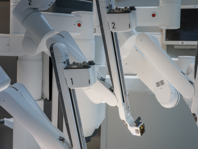 HLA-JEREZ_UROLOGÍA_DA-VINCI3